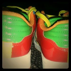 Adidas Size 6 Women's (4Mens)